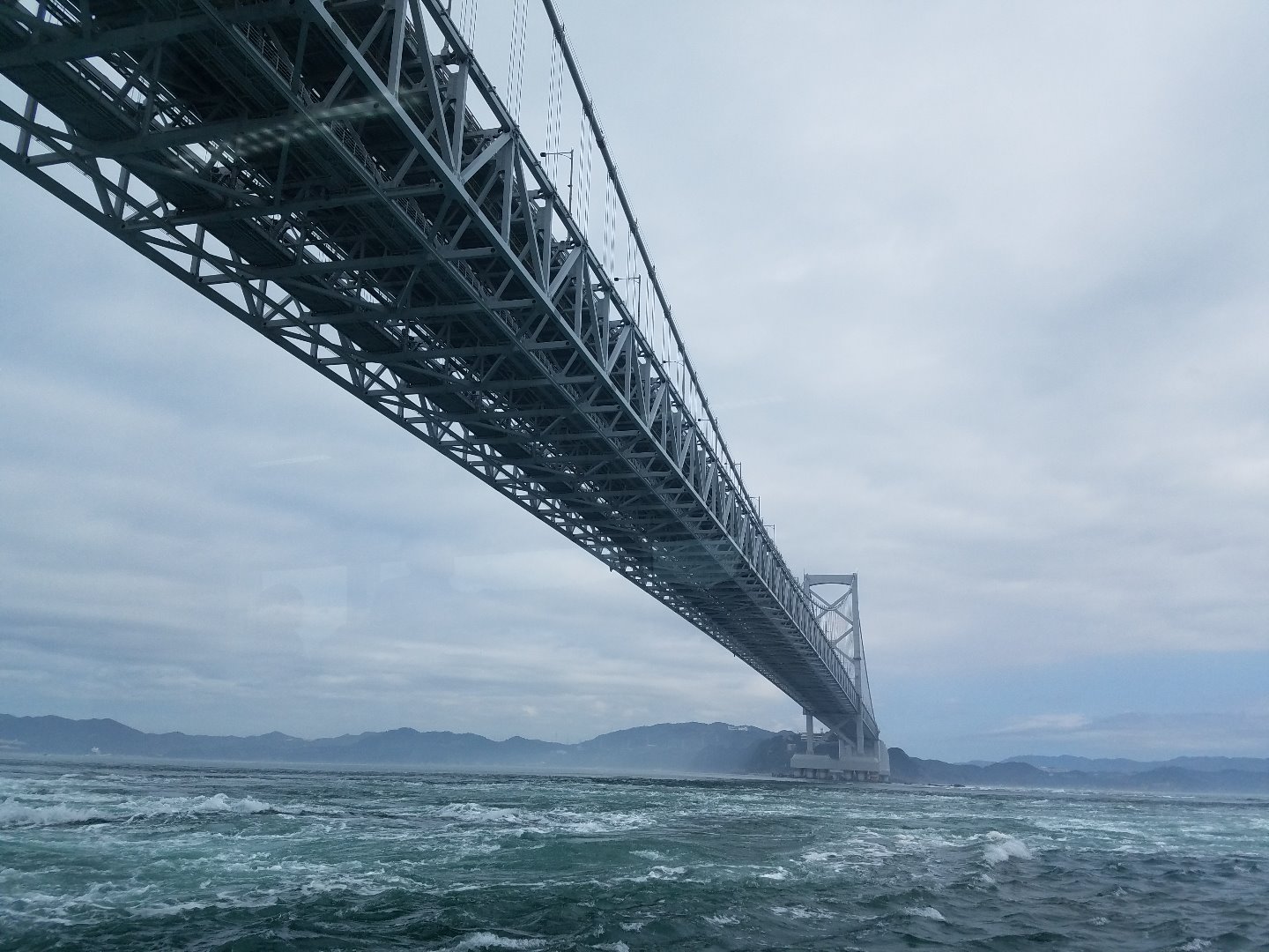 兵庫　明石海峡大橋